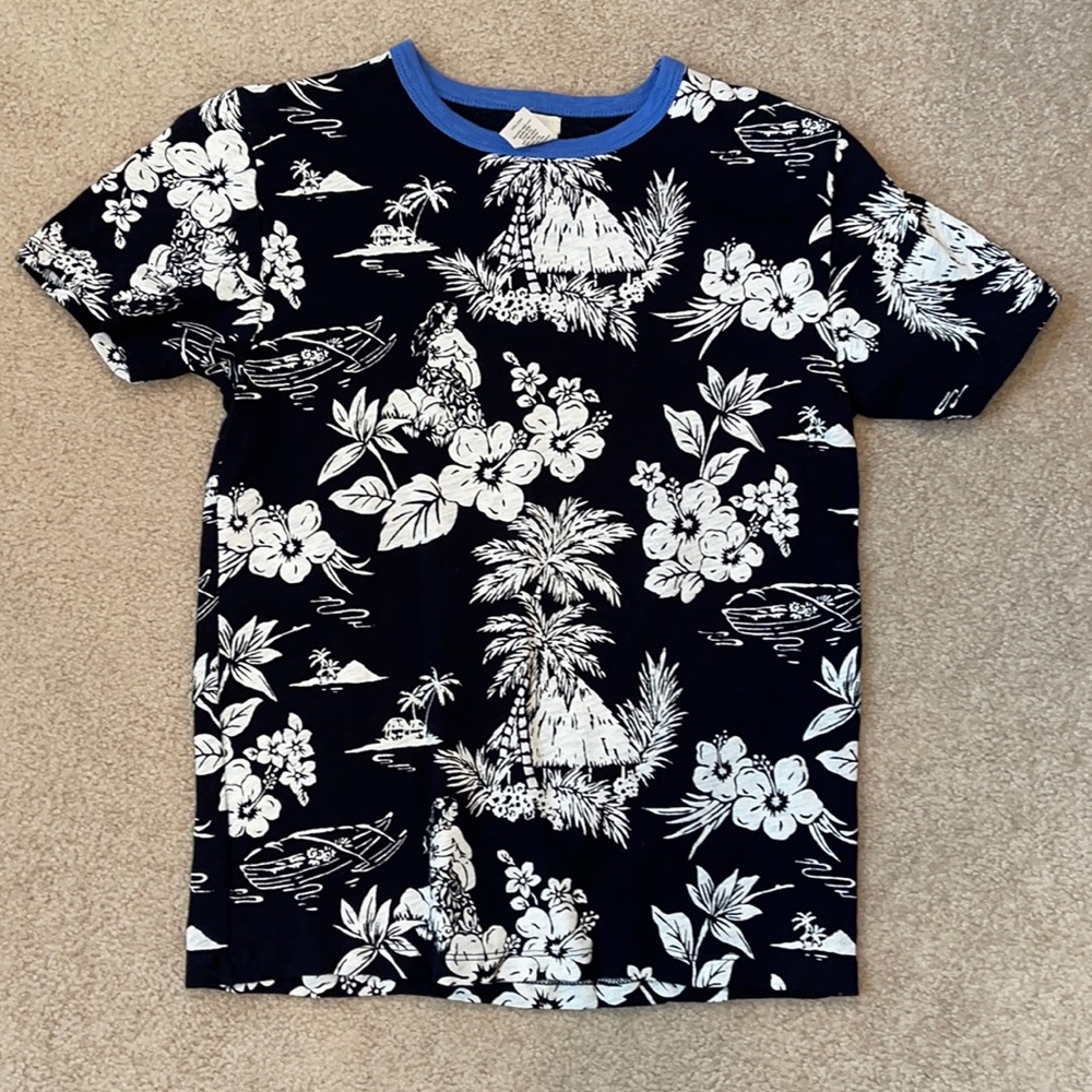 Crewcuts NWOT Hawaiian style t-shirt Boys